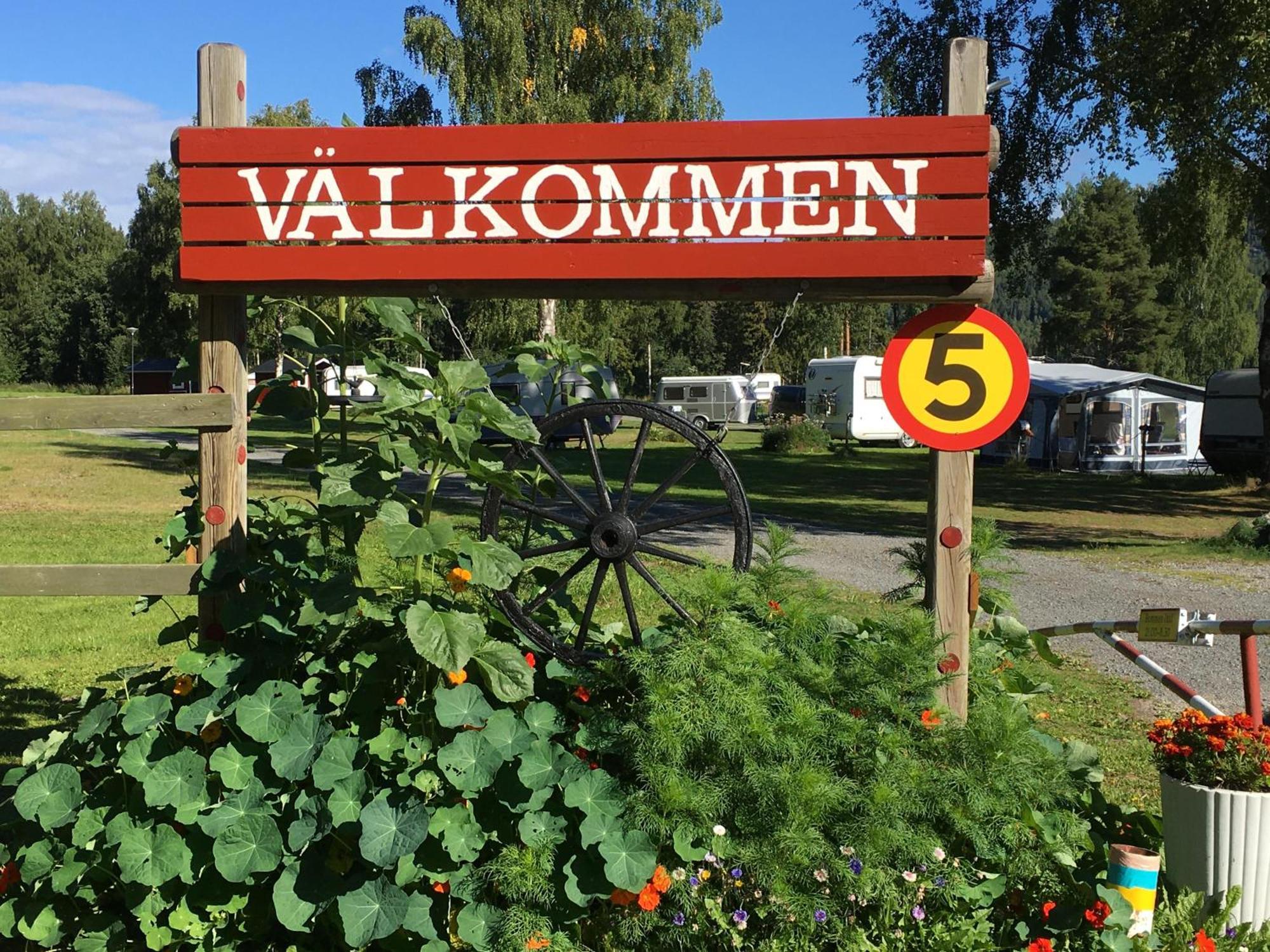 4 Persoons Stuga Hammarstrand Екстериор снимка